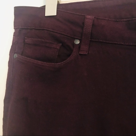 PAIGE | Soft Stretch | 32 | Dark Maroon - Picture 4 of 11